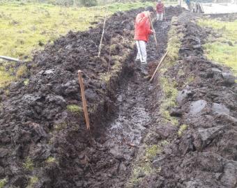 Construction du canal d'eau
